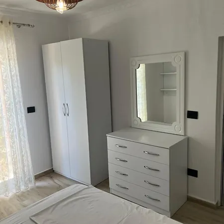 1 Bedroom Apartamento *