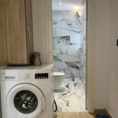 1 Bedroom Golem (Tirana)